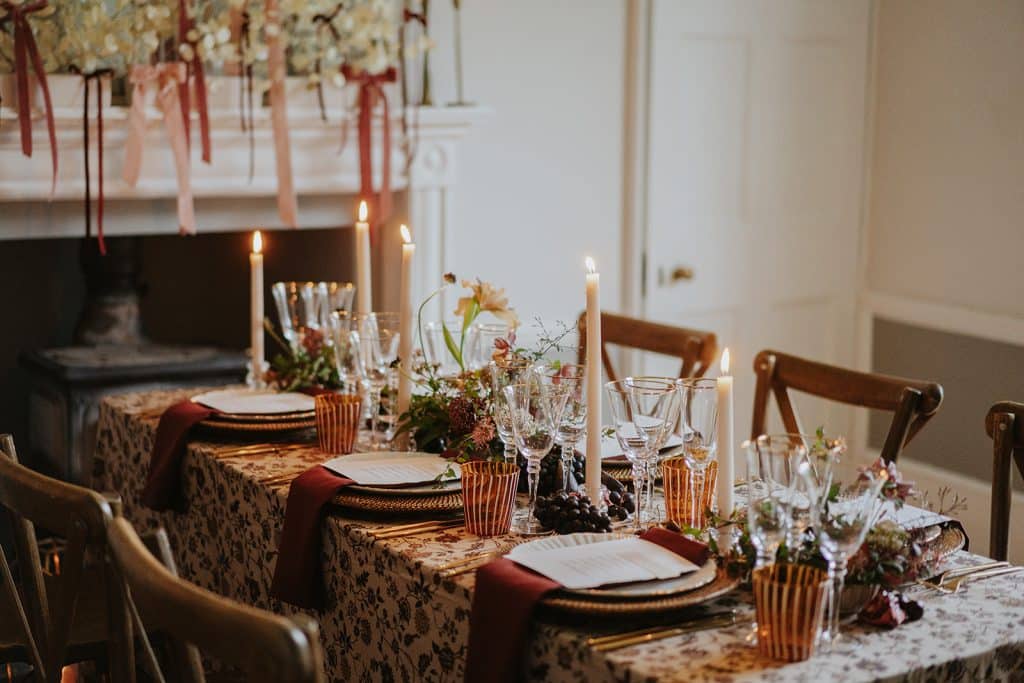winter wedding in Cornwall tablescape fireside