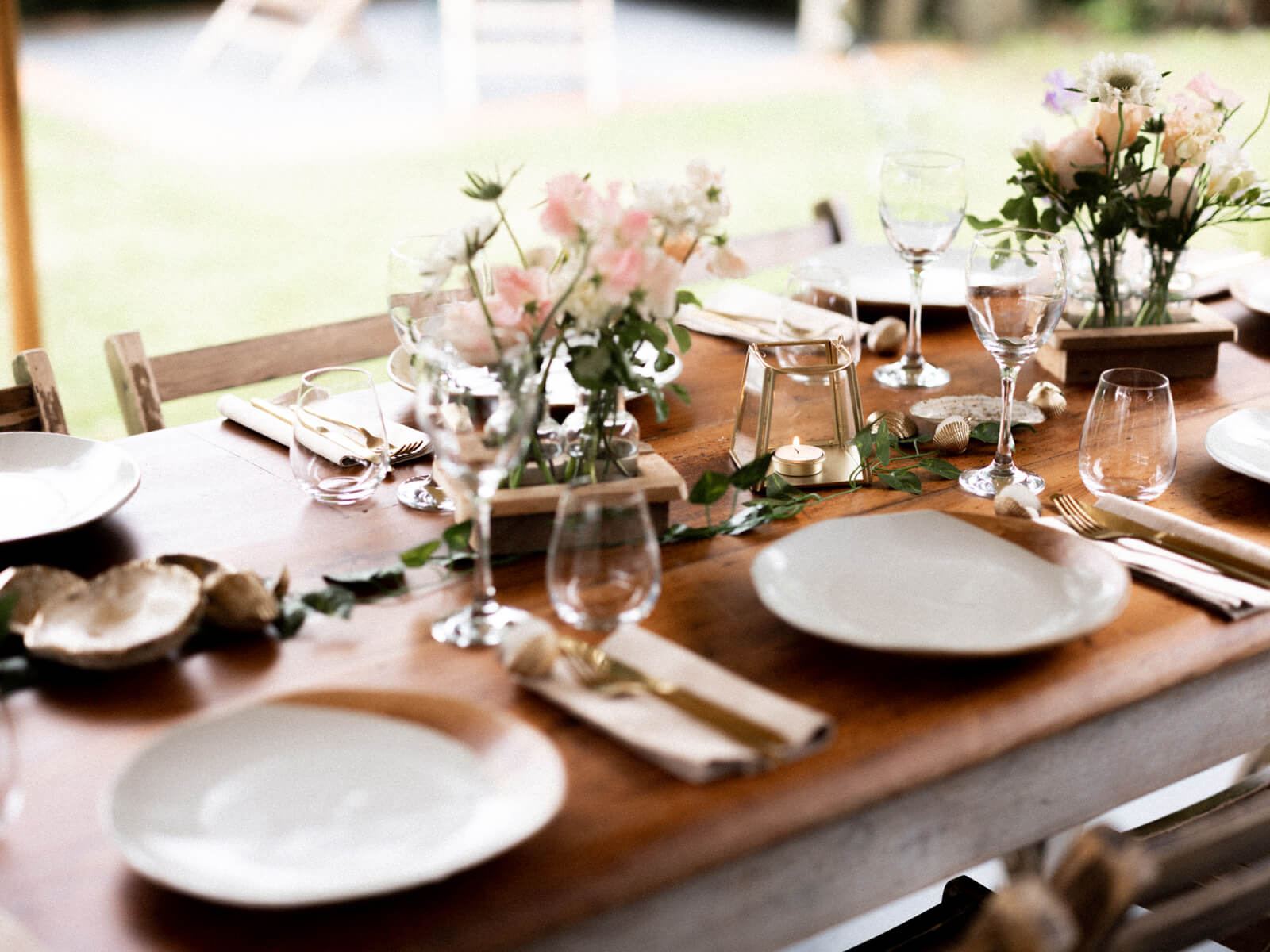 outdoor dining small wedding