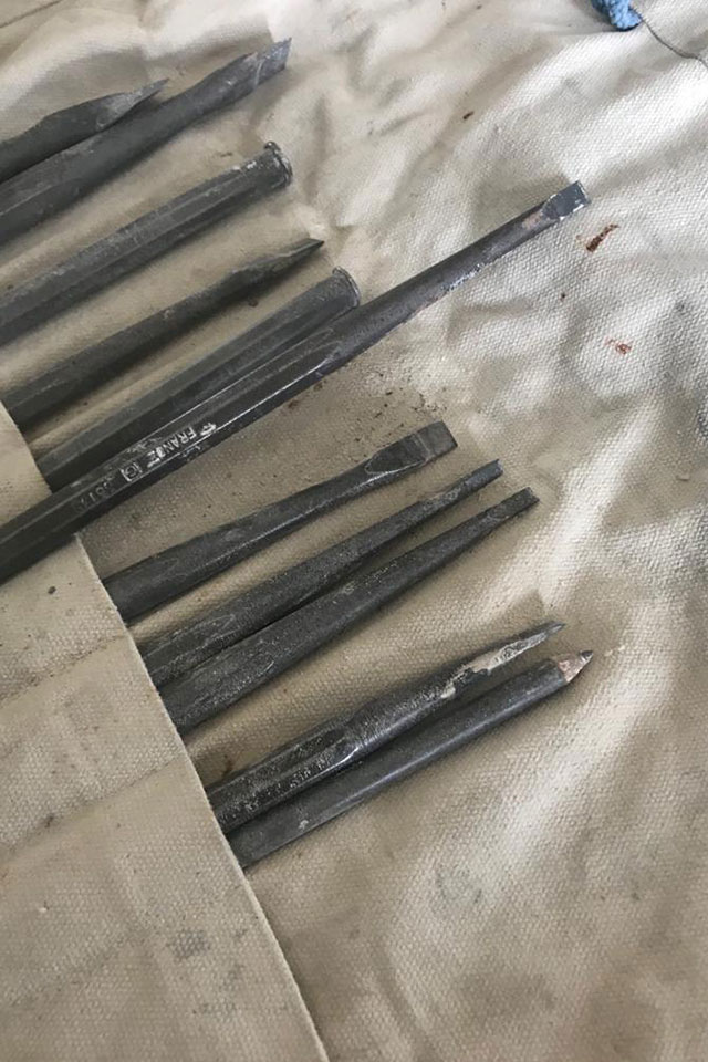 Marble carving metal tools in sleeve