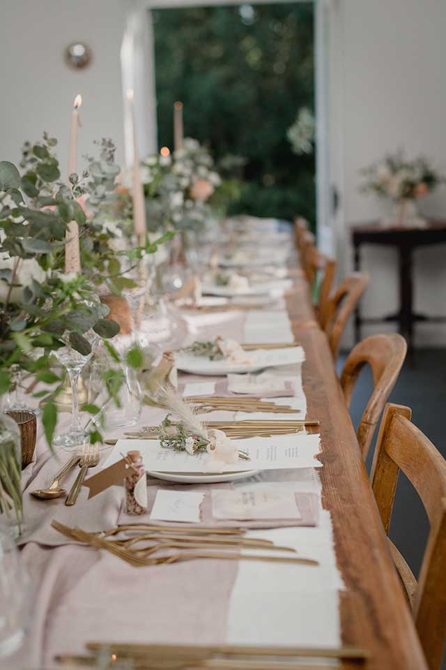 tablescape small wedding