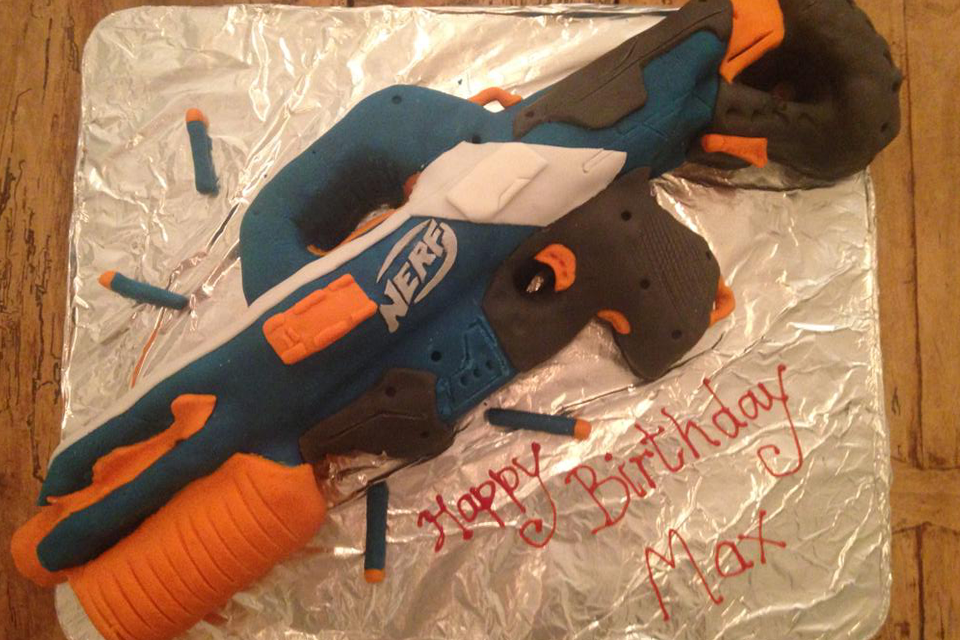 Boys Nerf gun birthday cake